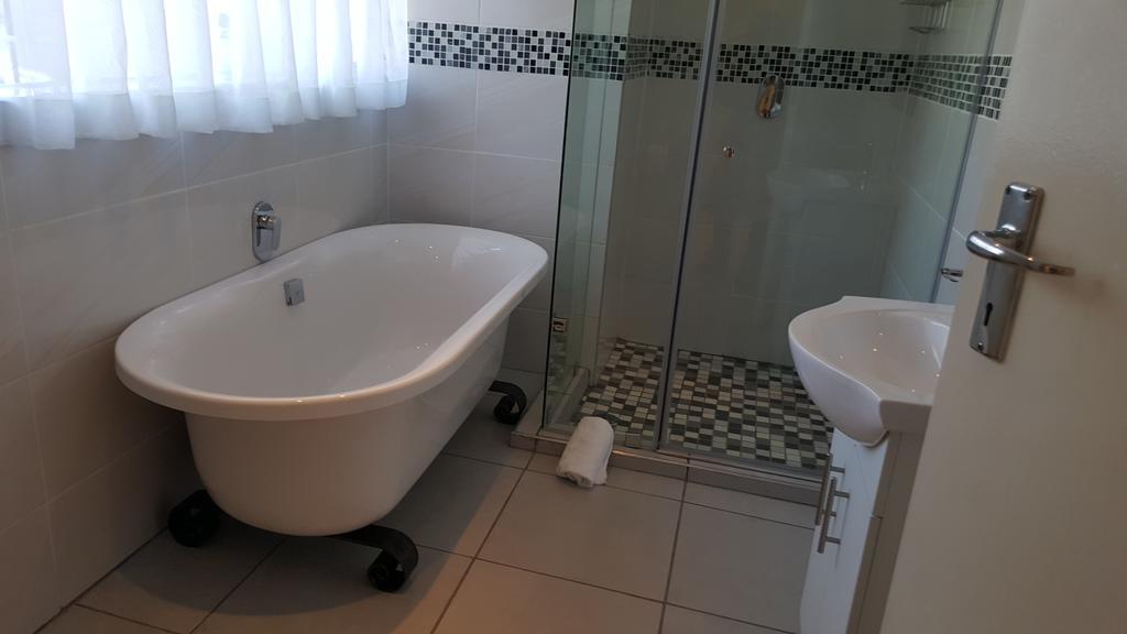8 Ibis Lane Guest House Joanesburgo Exterior foto
