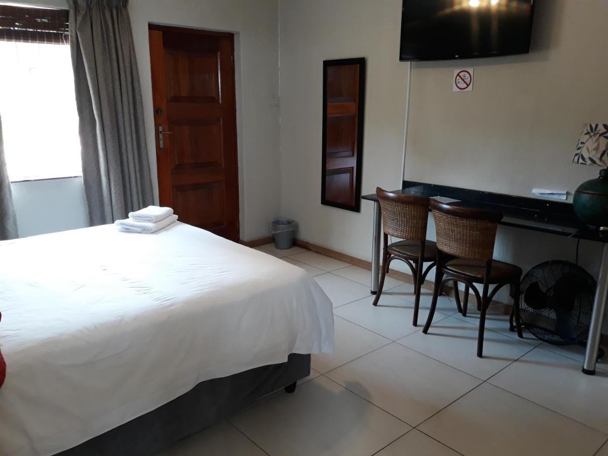 8 Ibis Lane Guest House Joanesburgo Exterior foto