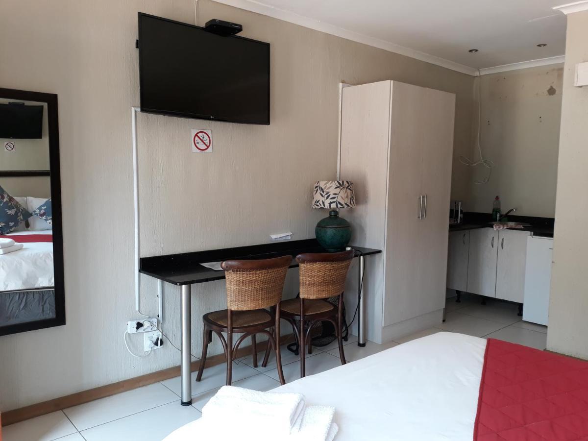 8 Ibis Lane Guest House Joanesburgo Exterior foto